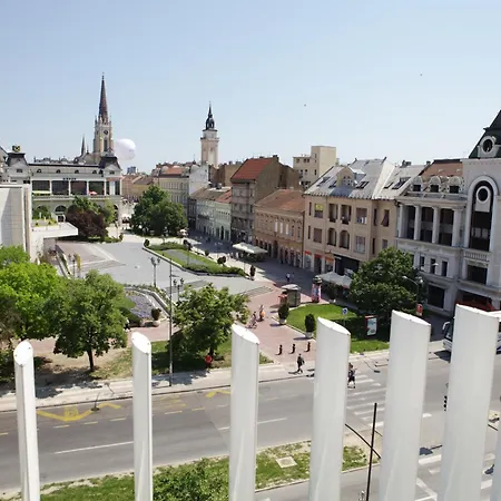 Hotel Garni Centar 4*