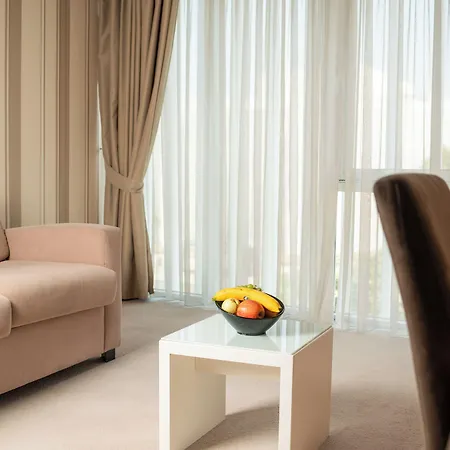 Garni Centar 4* Novi Sad